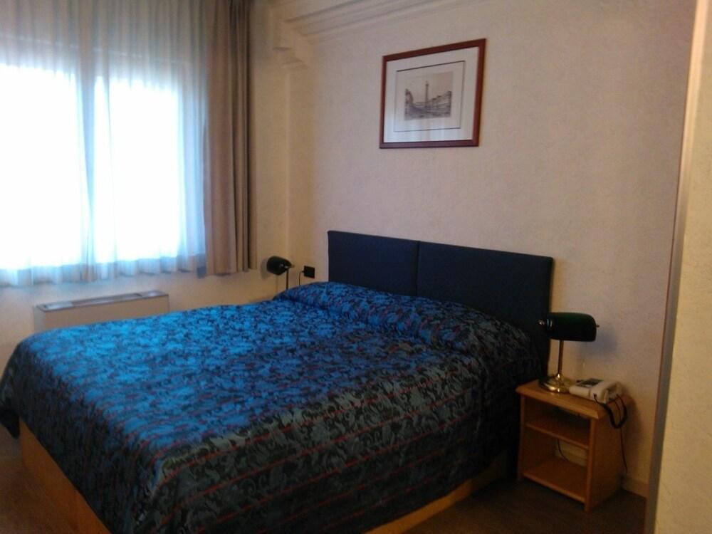 Hotel Leopoldo Castiglioncello Ngoại thất bức ảnh