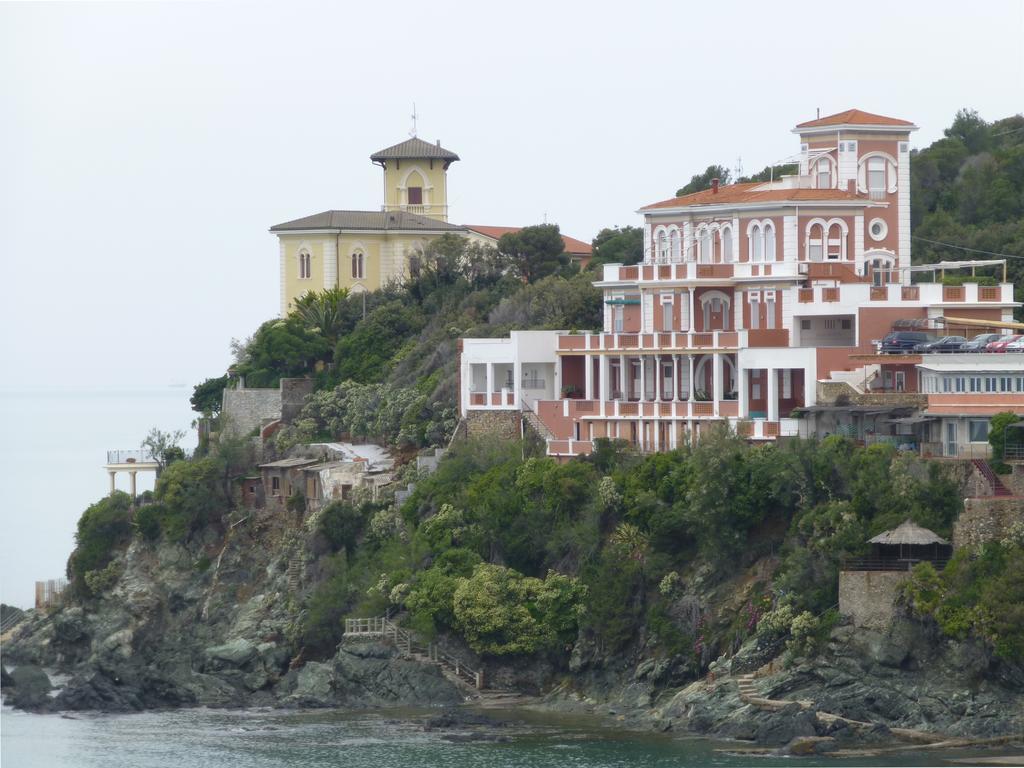Hotel Leopoldo Castiglioncello Ngoại thất bức ảnh
