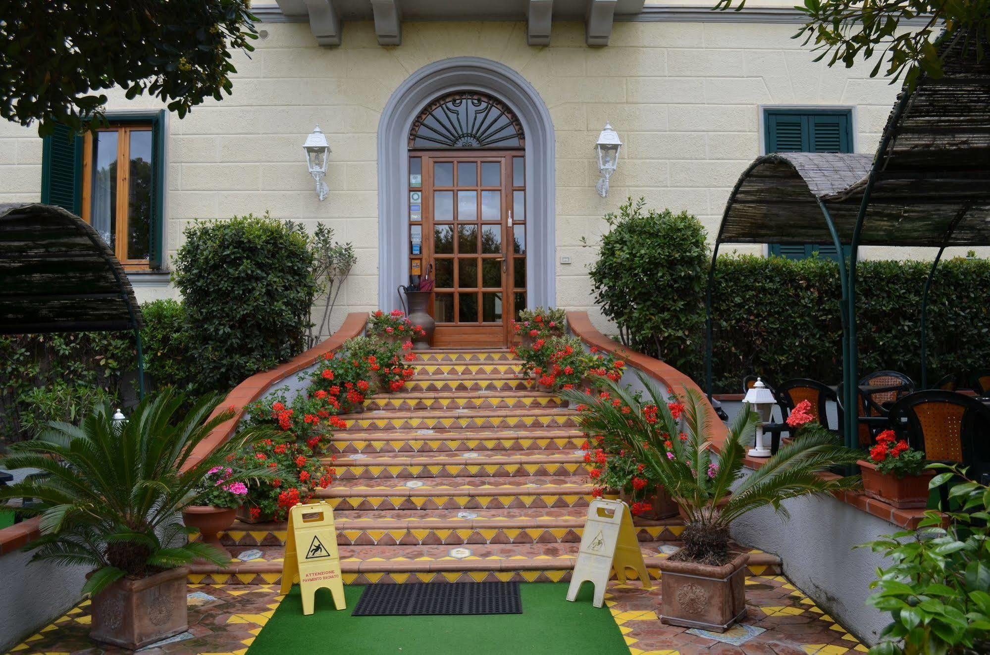Hotel Leopoldo Castiglioncello Ngoại thất bức ảnh